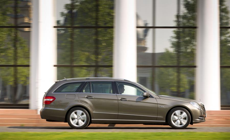  Mercedes-Benz E250 CDI BlueEFFICIENCY Station Wagon 2011 года  (фото 7 из 8)